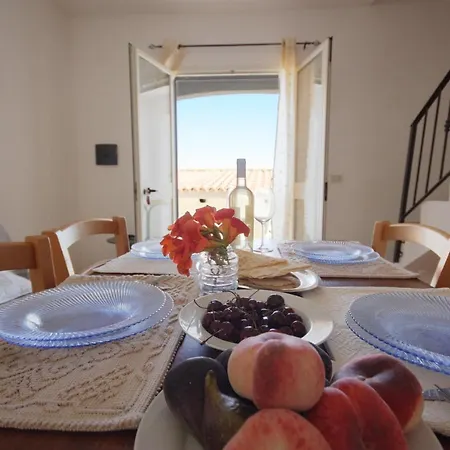 Mediterraneo Vista Mare Apartamento *